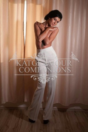 Dubai Escorts - Beatrice Hungarian Dubai Escort