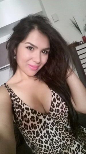 Abu Dhabi Escorts - Dubai girls escorts Asian Abu Dhabi Escort