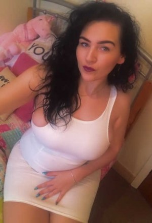 Birmingham Escorts - Faith British Birmingham Escort