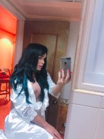 Dubai Shemale Escorts - Coralba Tucson Romanian Dubai Escort