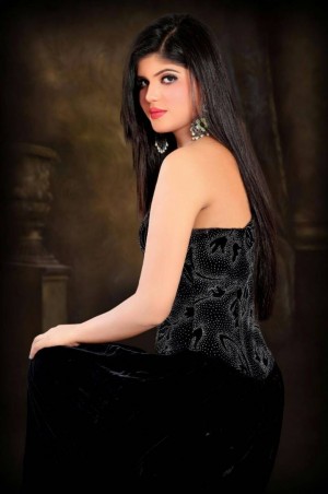 Dubai Escorts - Mary Indian Dubai Escort