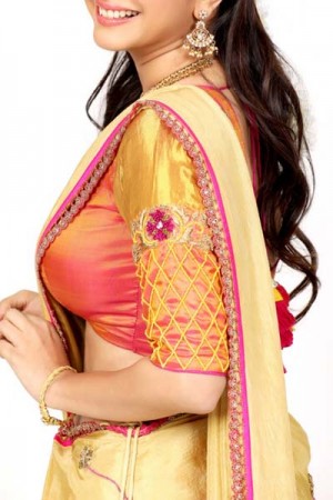 Mumbai Escorts - Harshali Gupta Indian Mumbai Escort