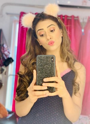 Dubai Escorts - Sabnam Indian Dubai Escort