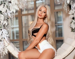 Amsterdam Escorts - Clarice Caucasian Amsterdam Escort