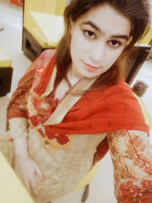 Dubai Escorts - Karishma United Arab Emirates Dubai Escort