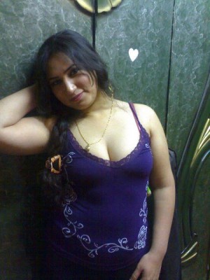 Beirut Escorts - Emily Lebanese , Turkish Beirut Escort