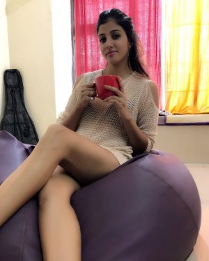 Dubai Escorts - Tuba Naz indian Dubai Escort