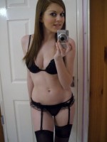 Hot Aurelie Leicester Escort