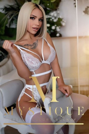 London Escorts - Octavia Mystique European London Escort