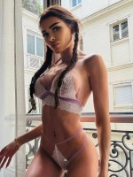 Natasha Paris Escort