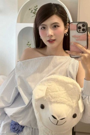 Kuala Lumpur Escorts - Ivy Vietnames Kuala Lumpur Escort