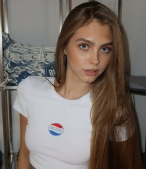 Istanbul Escorts - Jennifer Russian Istanbul Escort