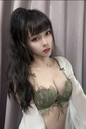 Kuala Lumpur Escorts - Wen Qin Malaysia Kuala Lumpur Escort