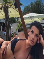 Dora Istanbul Escort