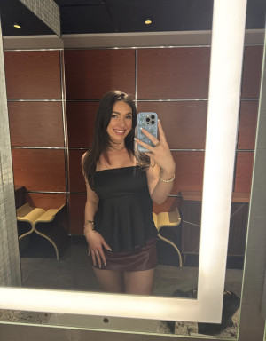 Frankfurt Escorts - Mira French Frankfurt Escort