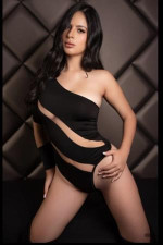 Essex Escorts - Anemona Sparkles Eastern European Essex Escort
